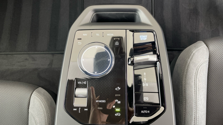 BMW iX 300kW xDr45 M Sport 101kWh 5dr Auto [Tech/Sky/Pro] Electric Estate